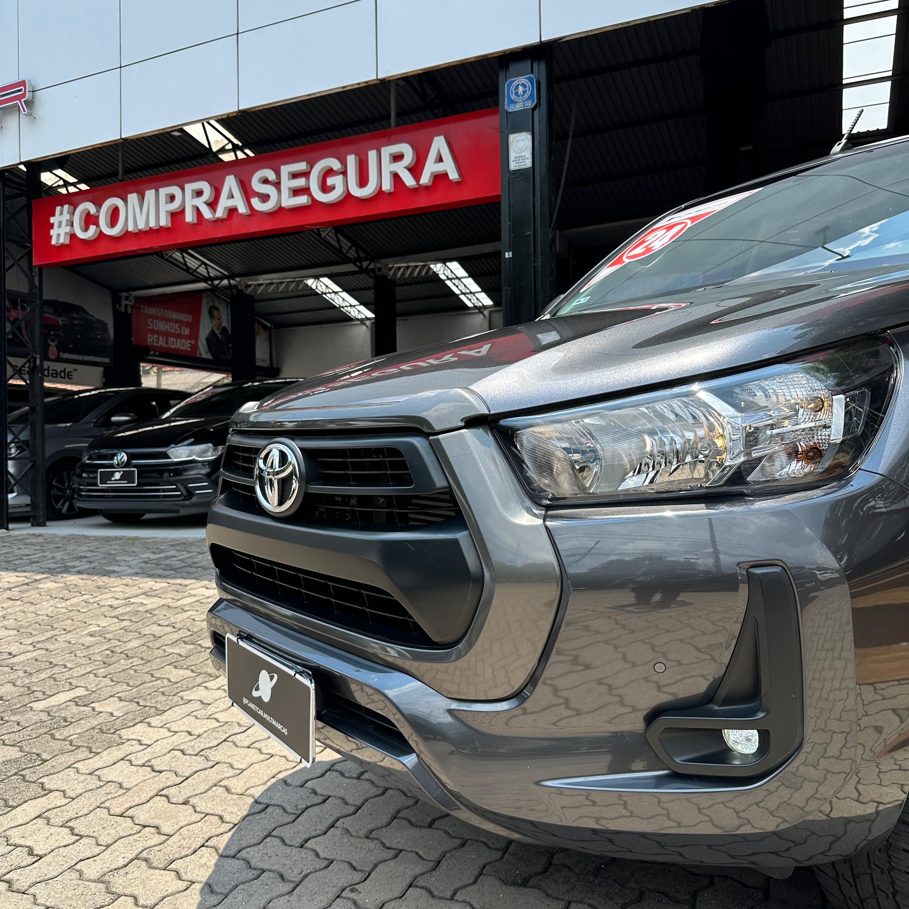 HILUX