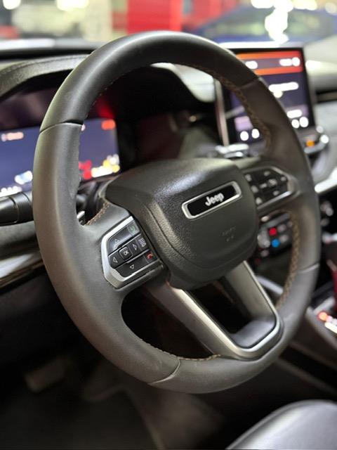 JEEP COMMANDER