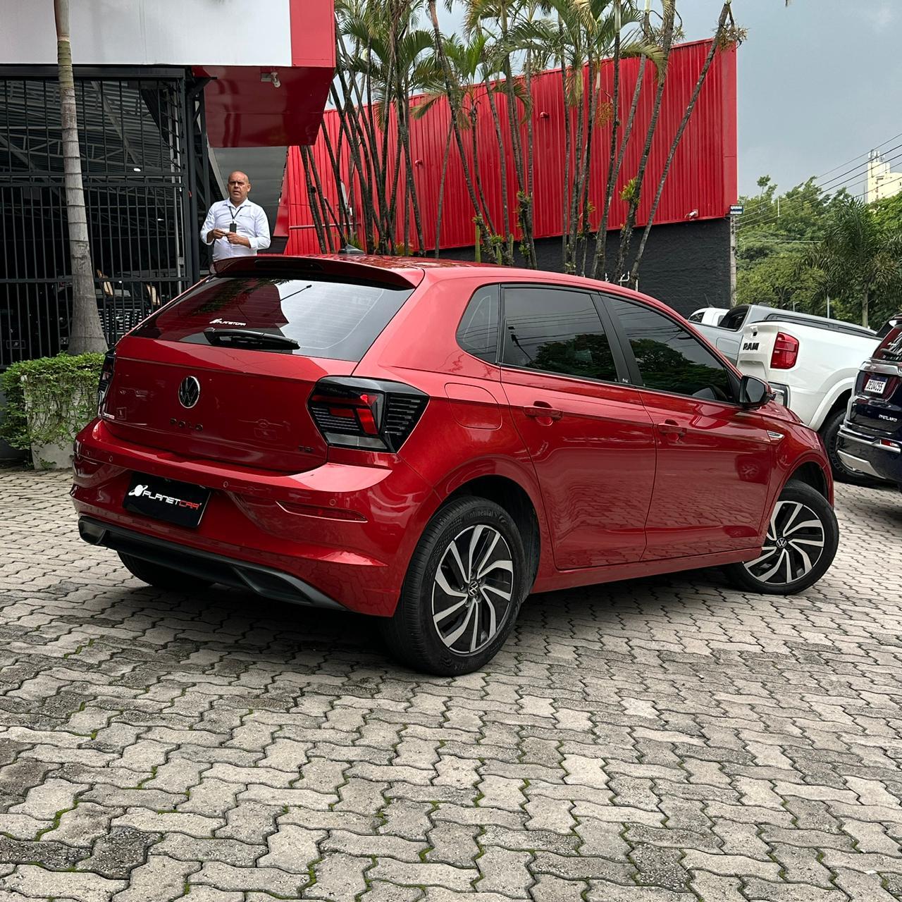 POLO
