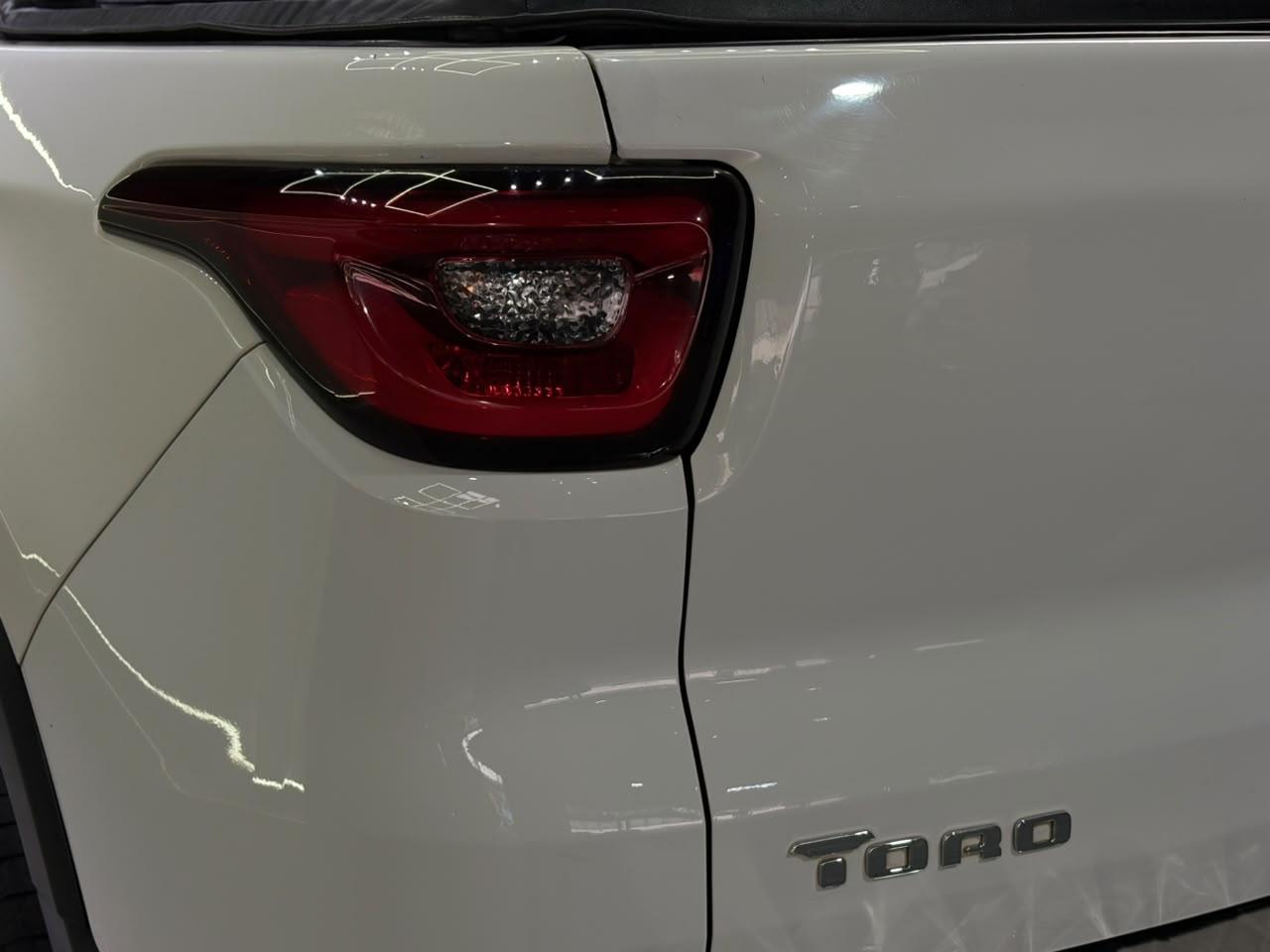 TORO