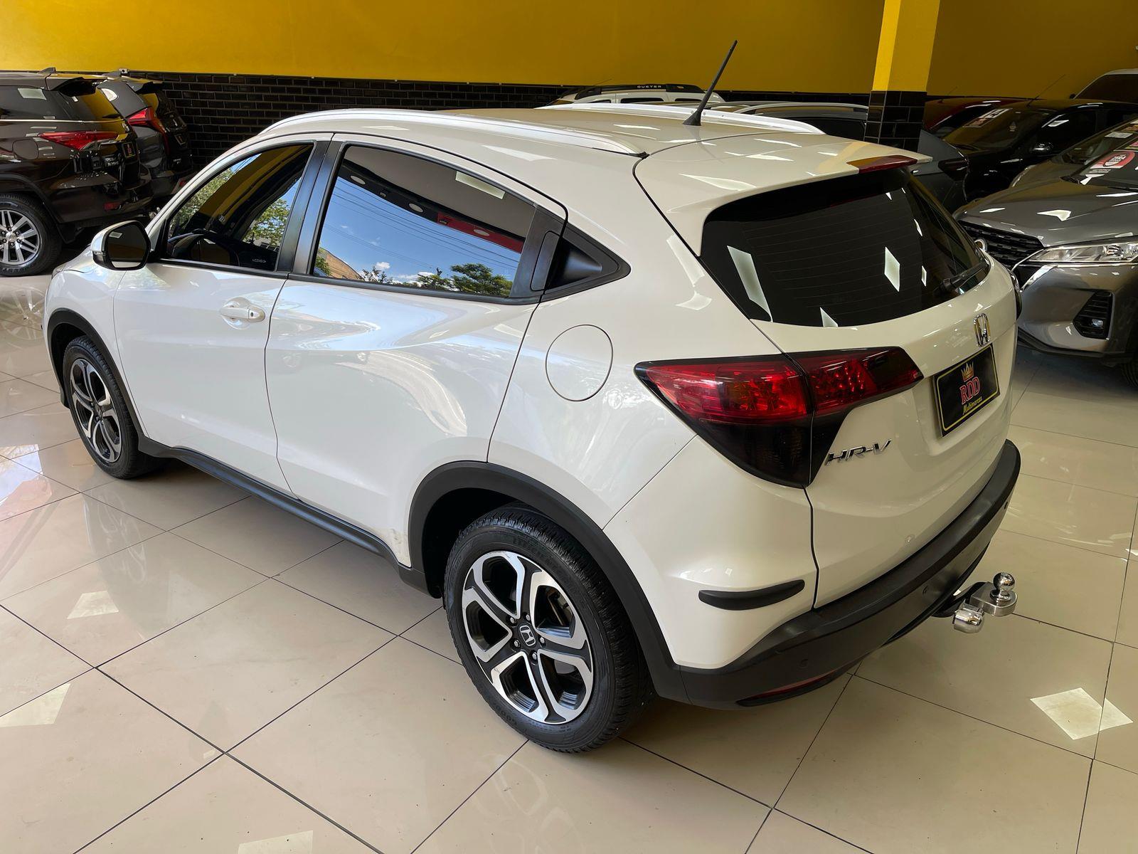 HR-V