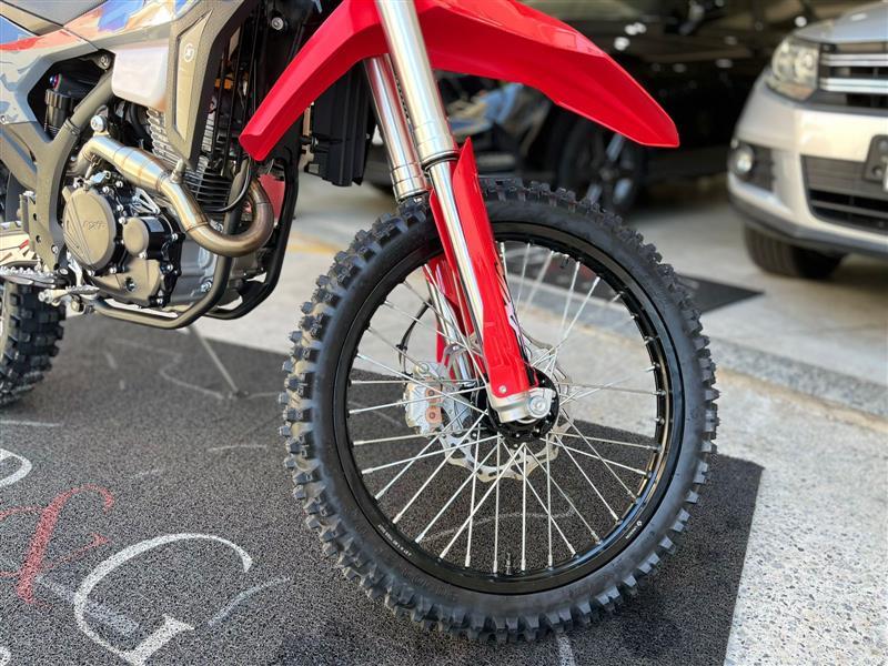 270 EFI COM PARTIDA ELETRICA 4T 