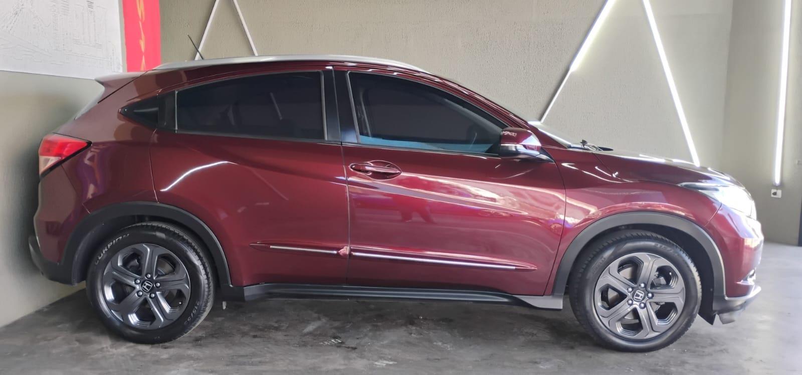 HR-V
