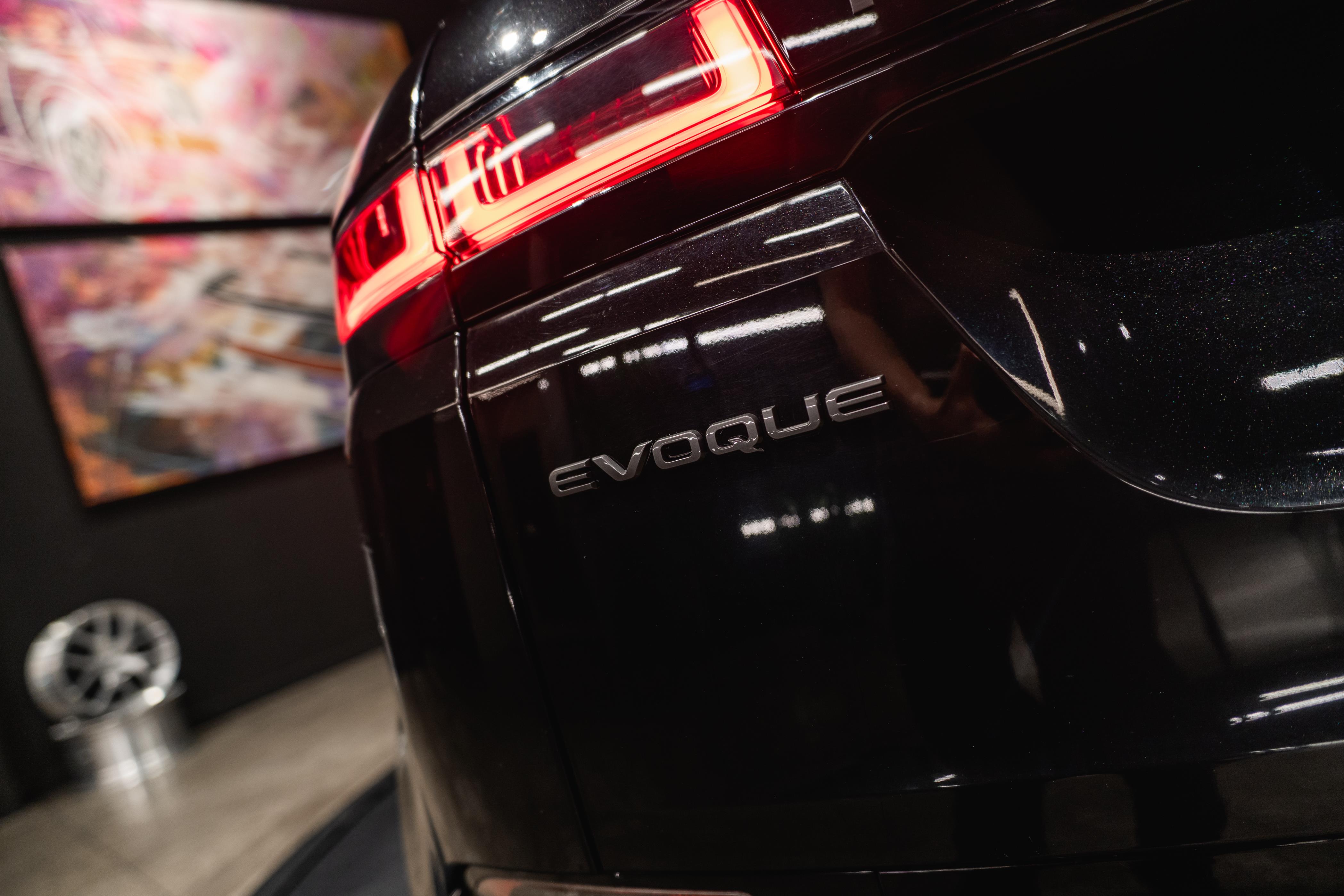 LAND ROVER RANGE ROVER EVOQUE