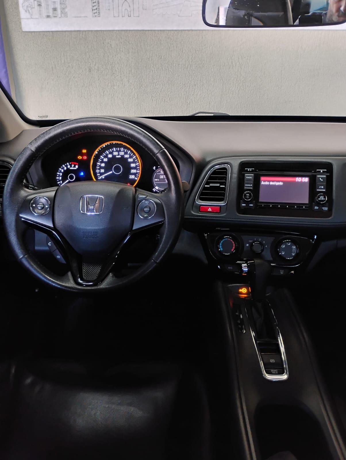 HR-V