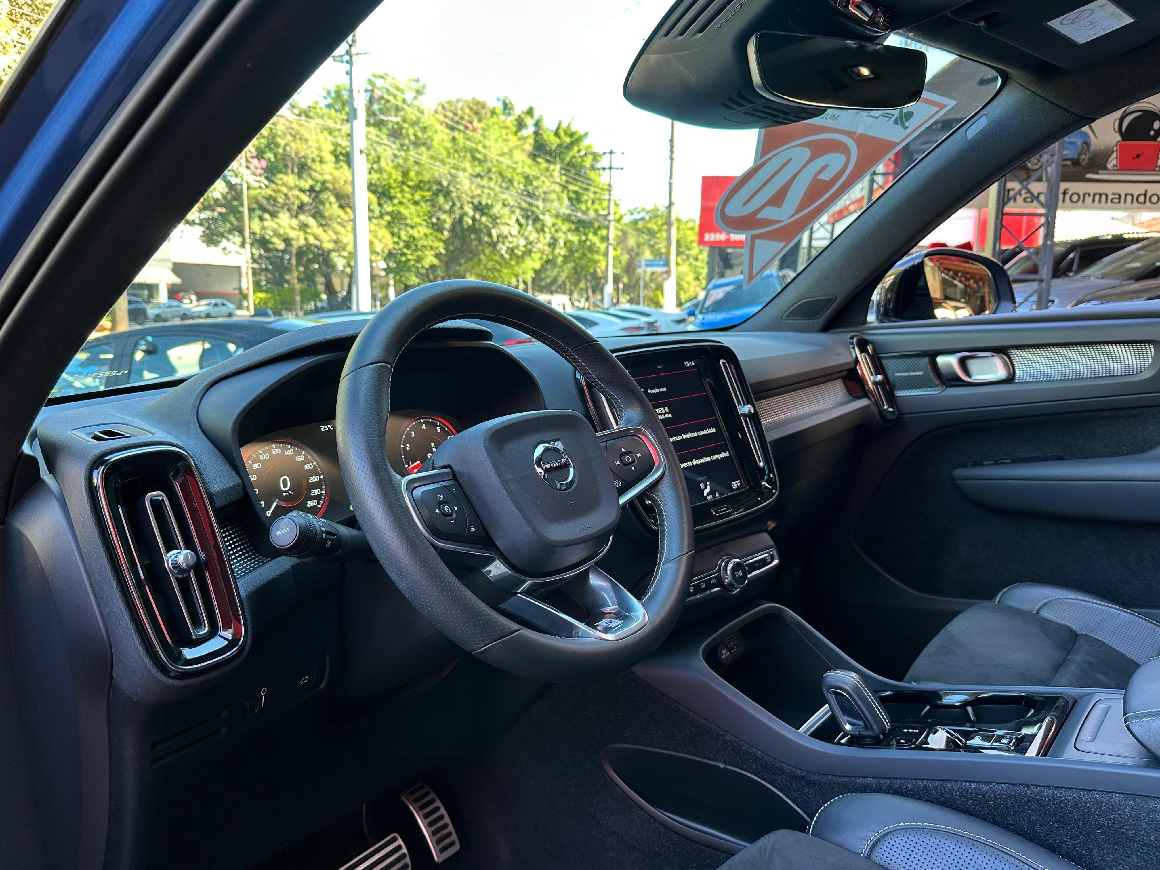 XC40
