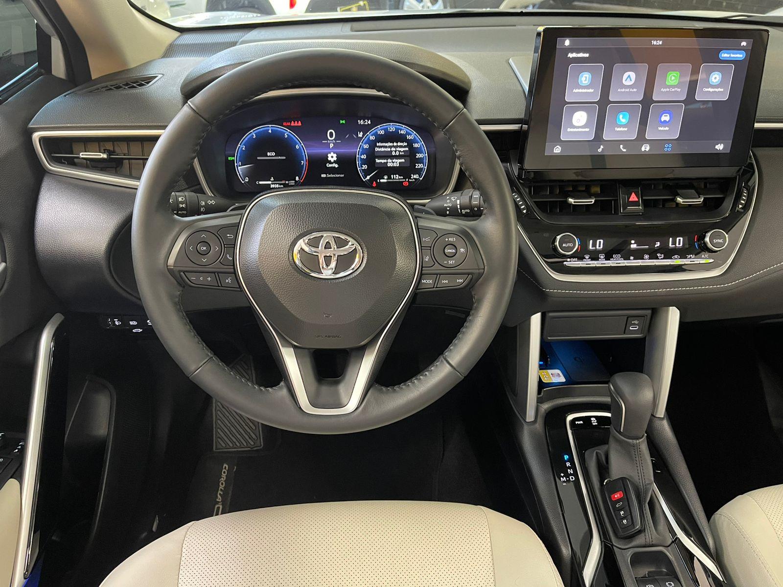 COROLLA CROSS