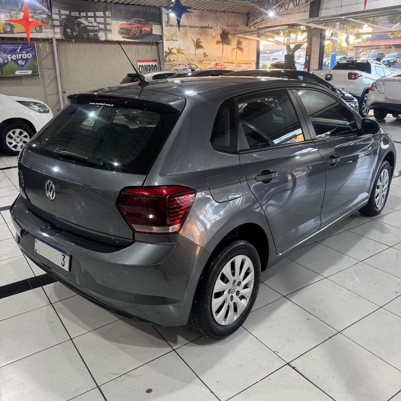 POLO