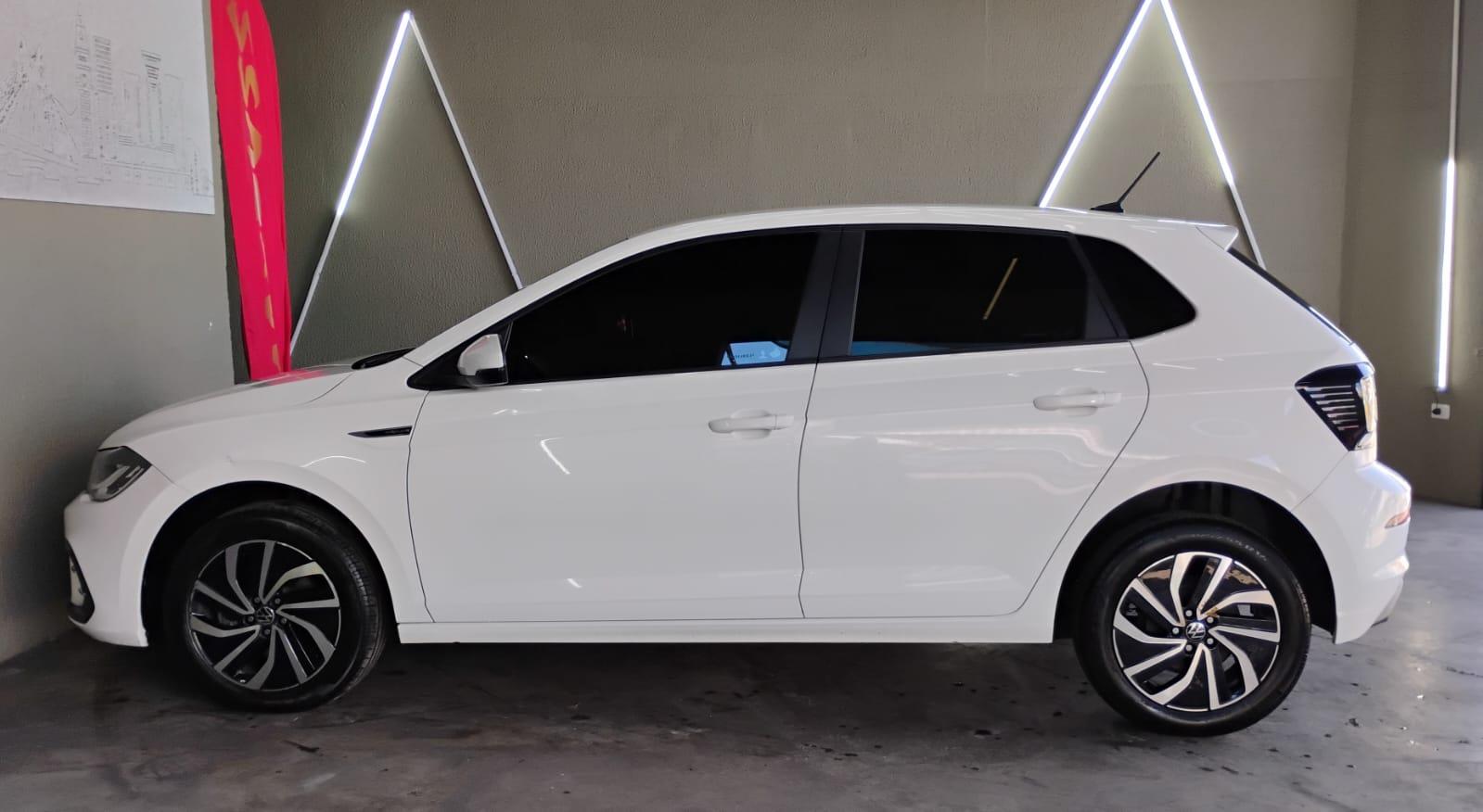 POLO