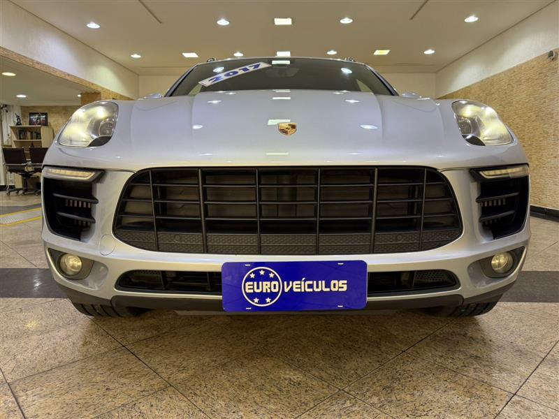 MACAN