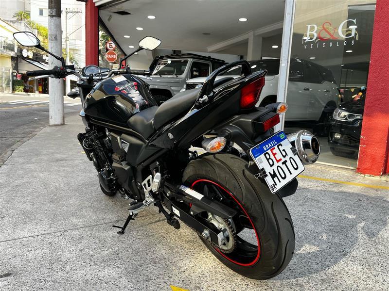 BANDIT 650N