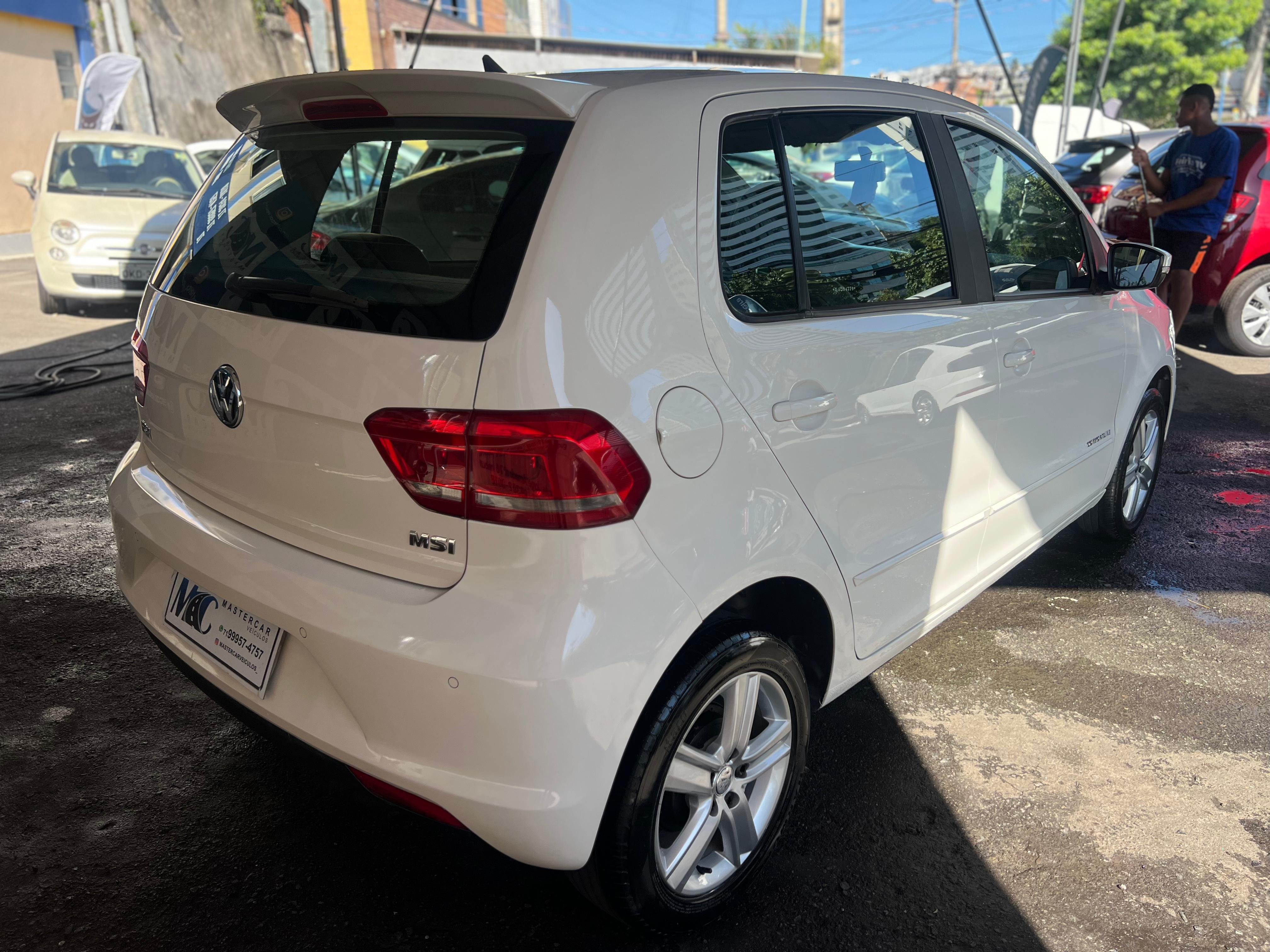 VOLKSWAGEN FOX