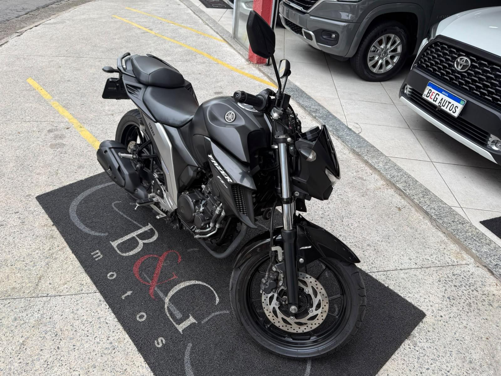 FZ25 FAZER ABS