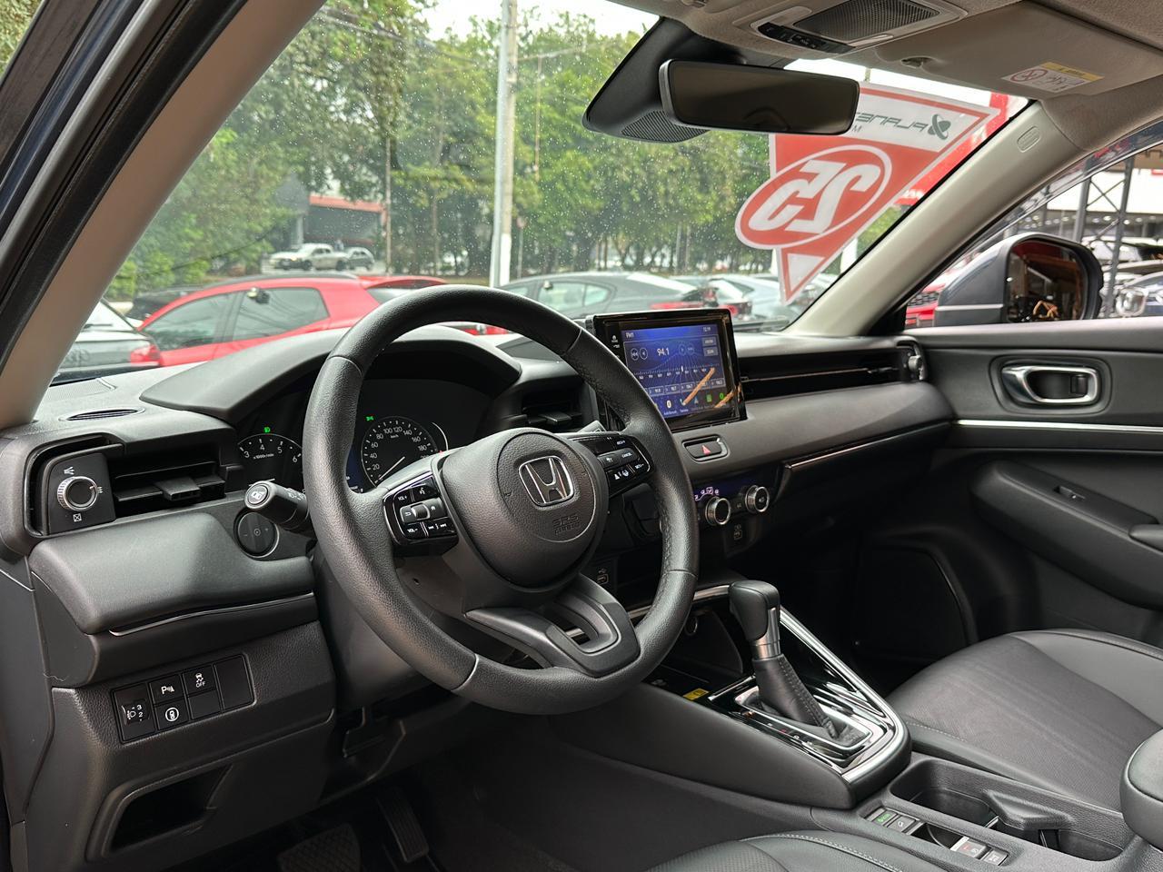 HR-V