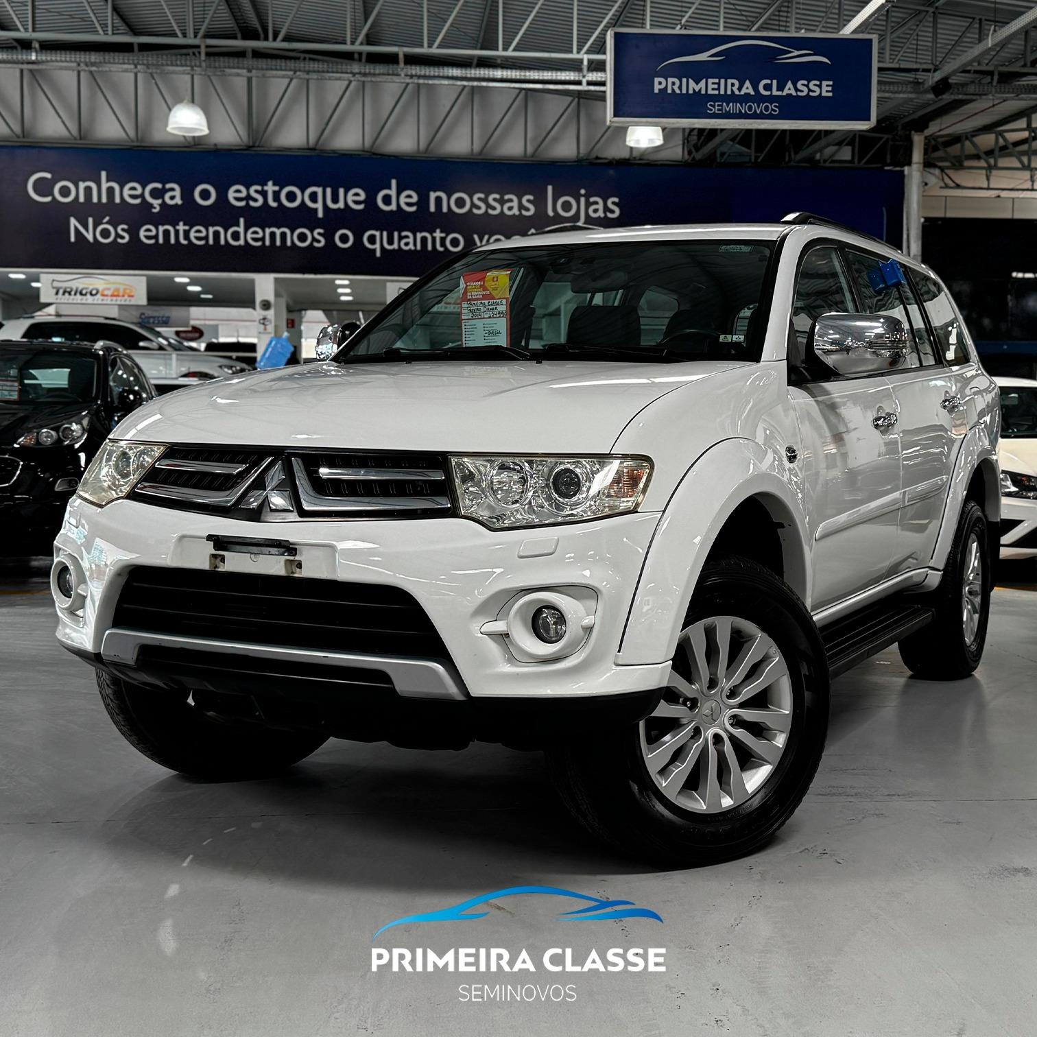 MITSUBISHI PAJERO DAKAR