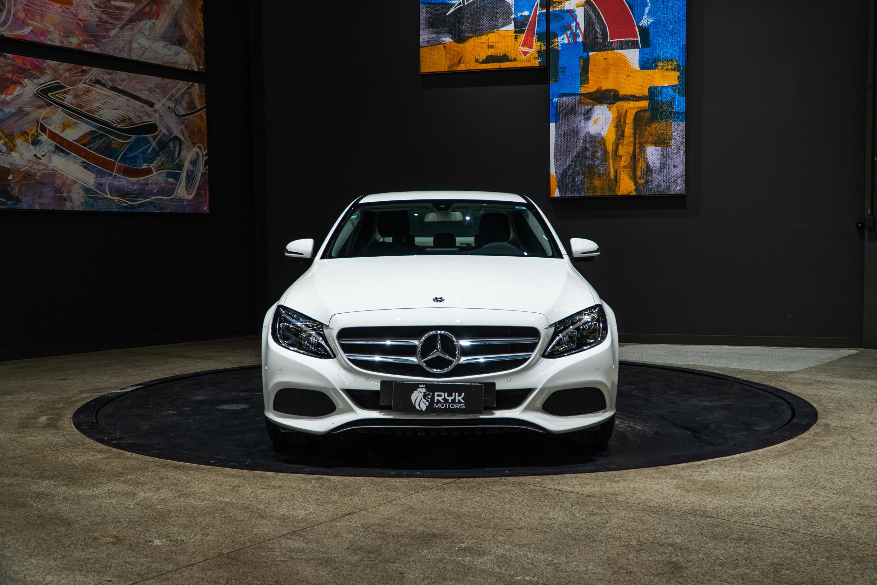MERCEDES-BENZ C 180