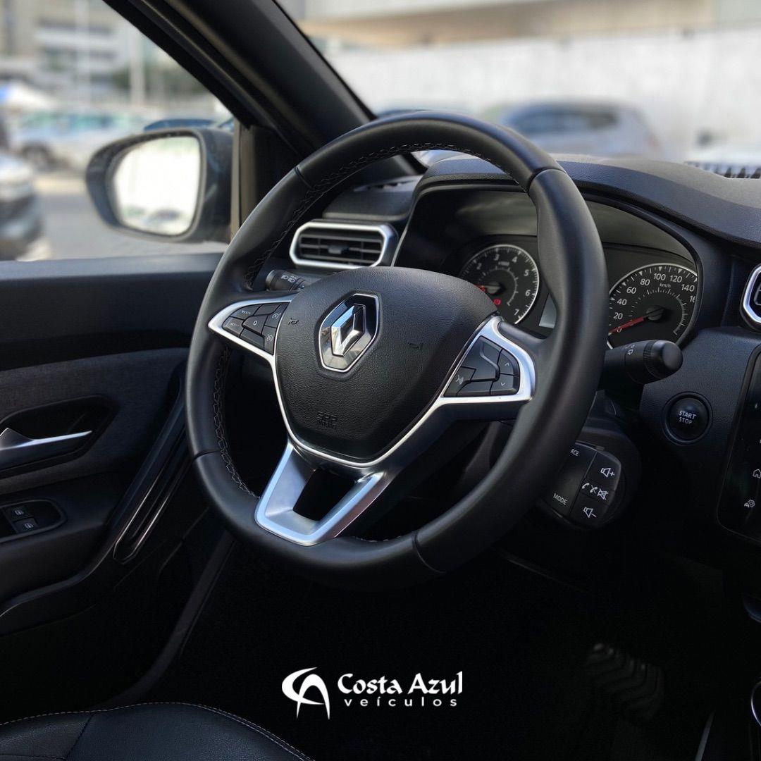 RENAULT DUSTER