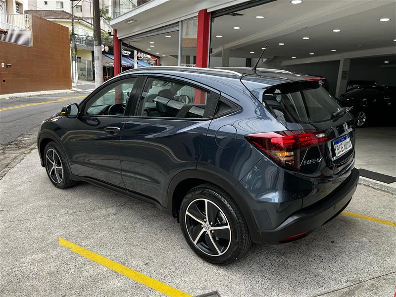 HR-V