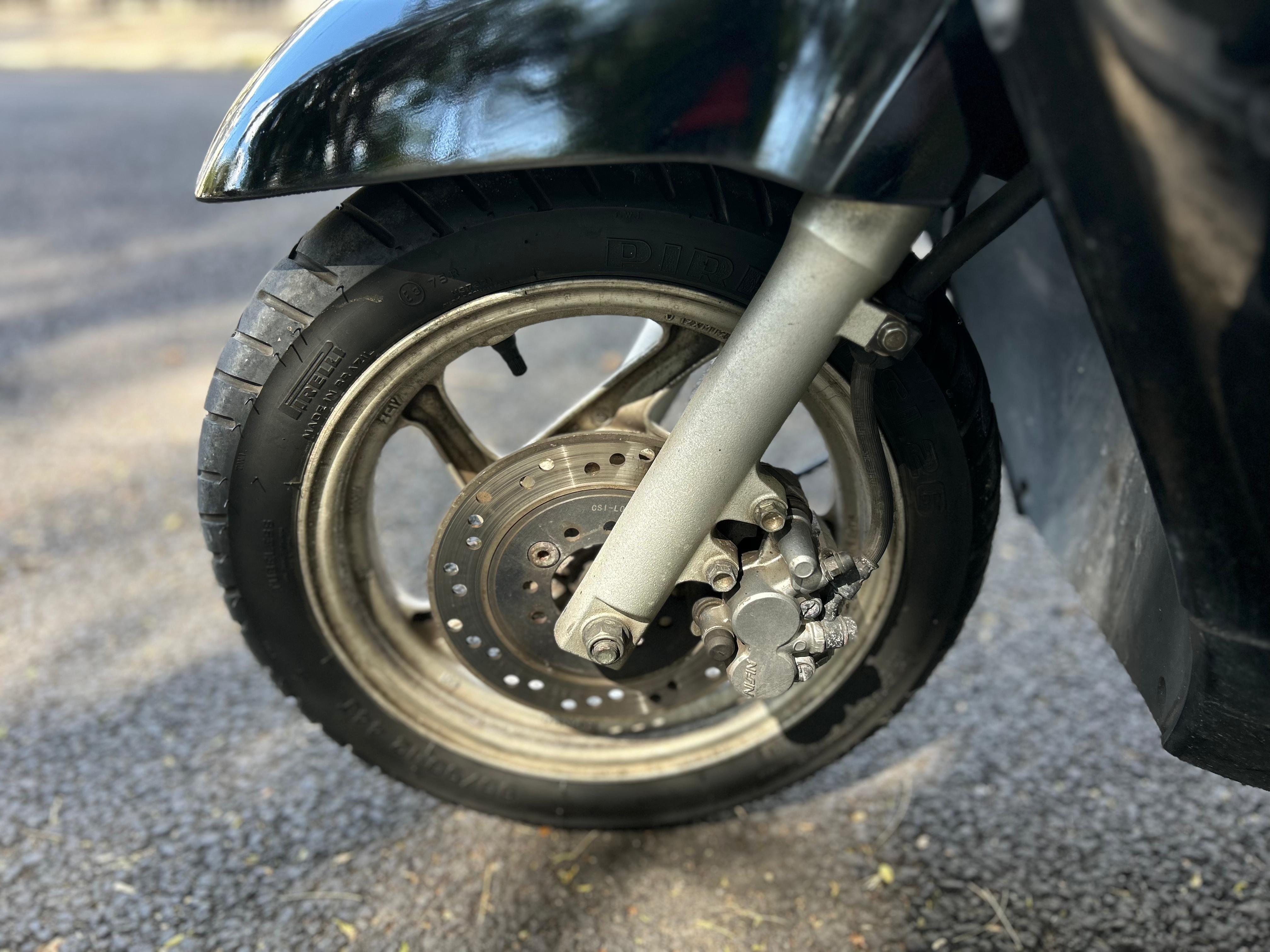 LEAD 110