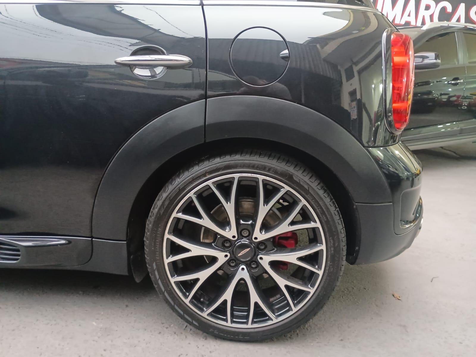 COUNTRYMAN
