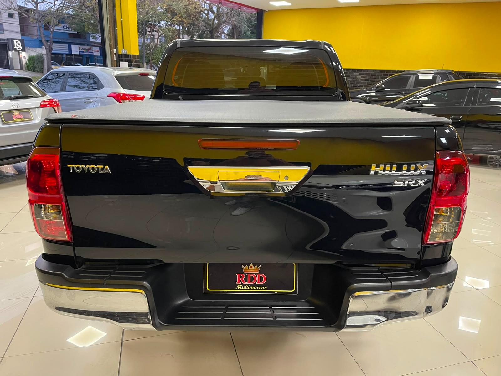 HILUX