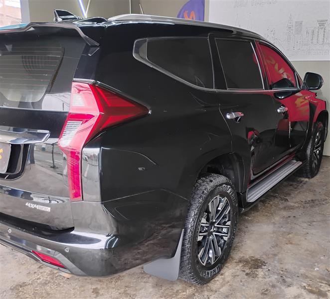 PAJERO SPORT