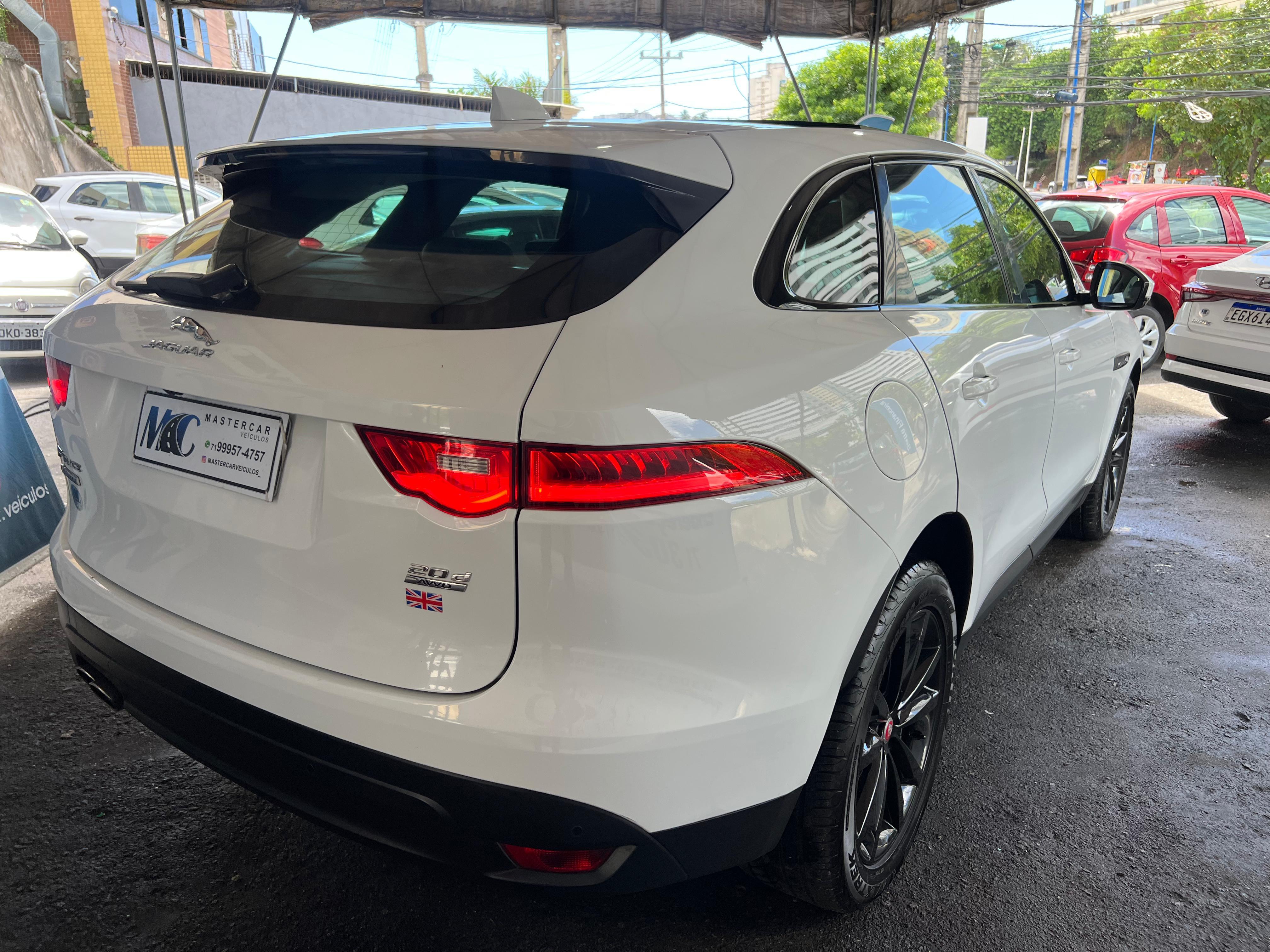 JAGUAR F-PACE