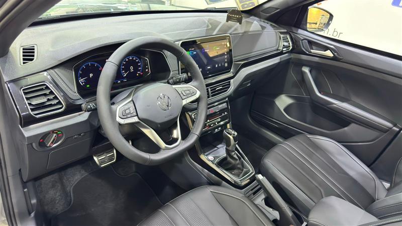 T-CROSS