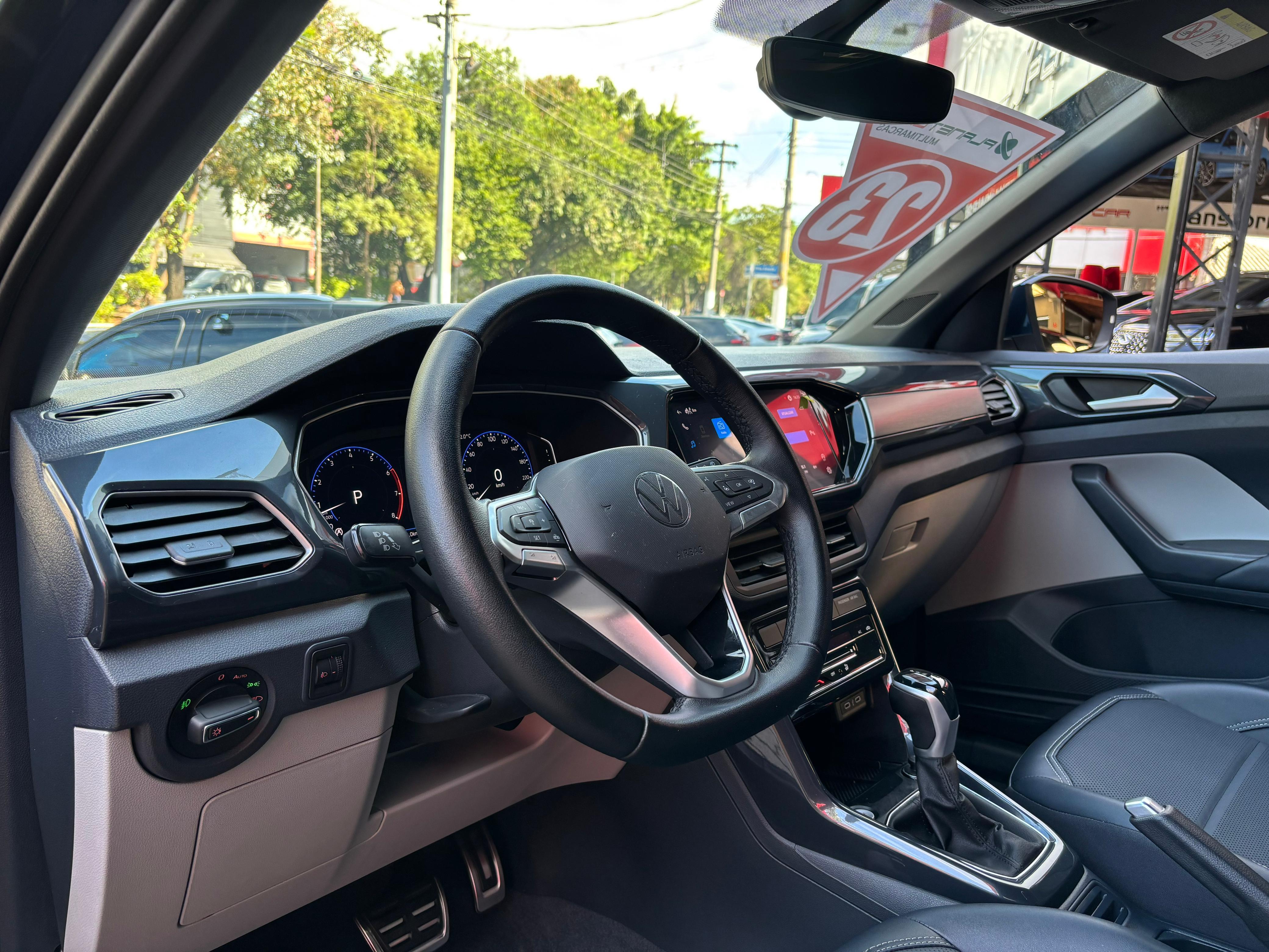 T-CROSS