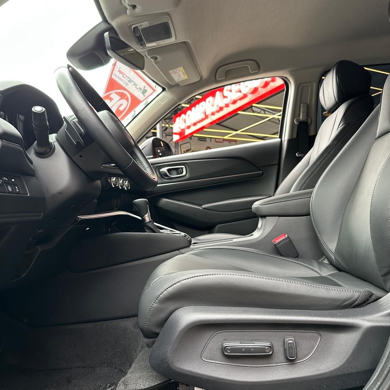HR-V