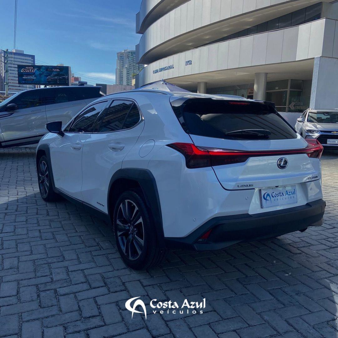 LEXUS UX 250h