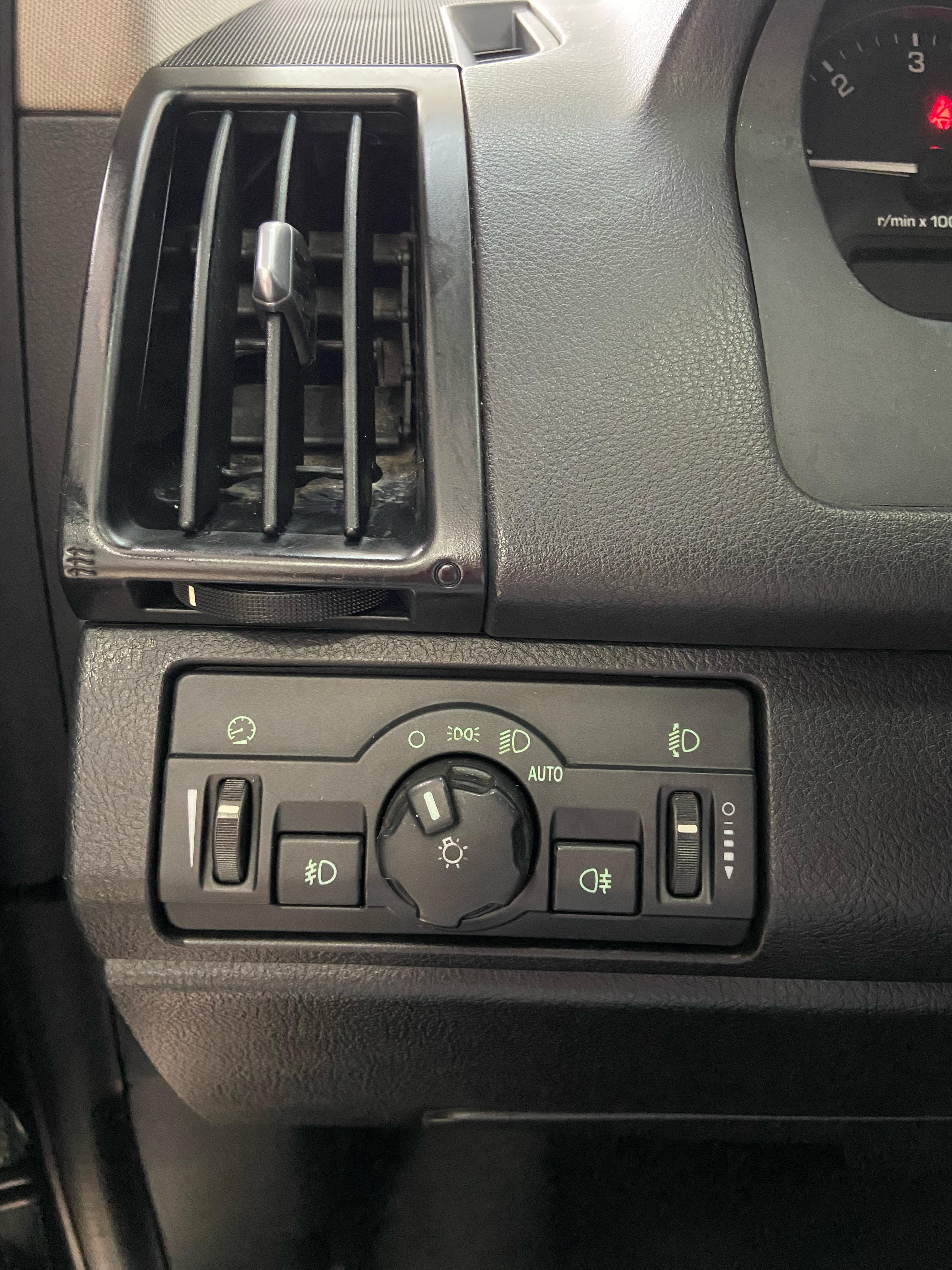 FREELANDER 2