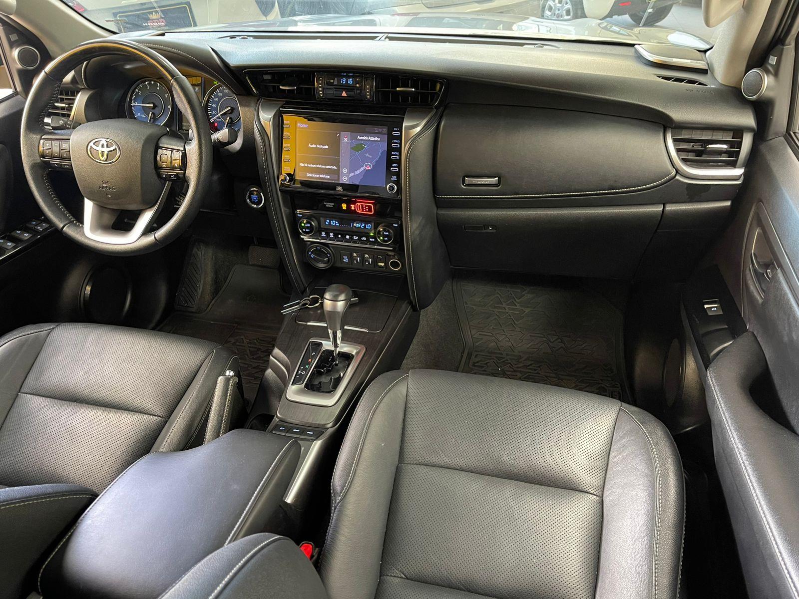 HILUX SW4
