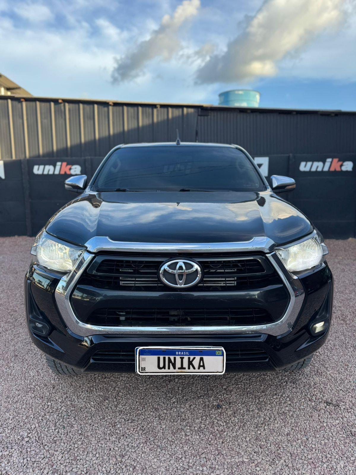 HILUX