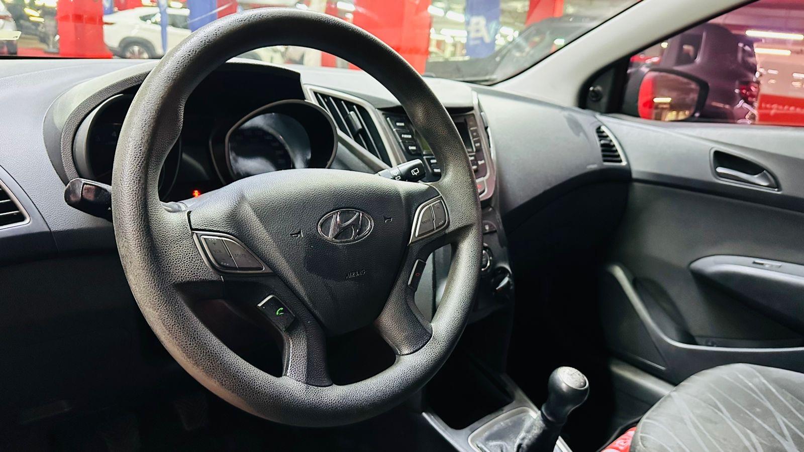 HYUNDAI HB20