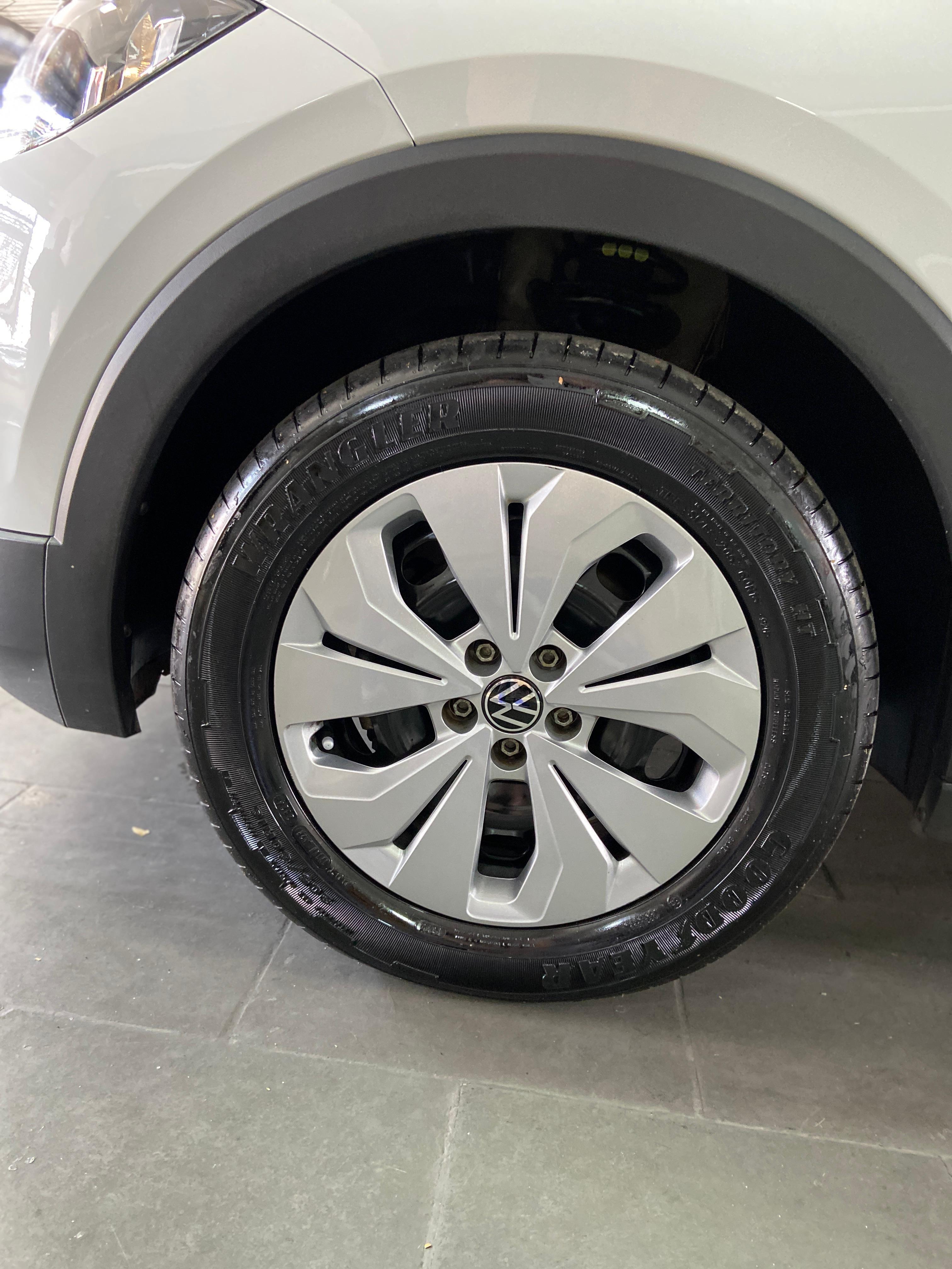 Plata Motors