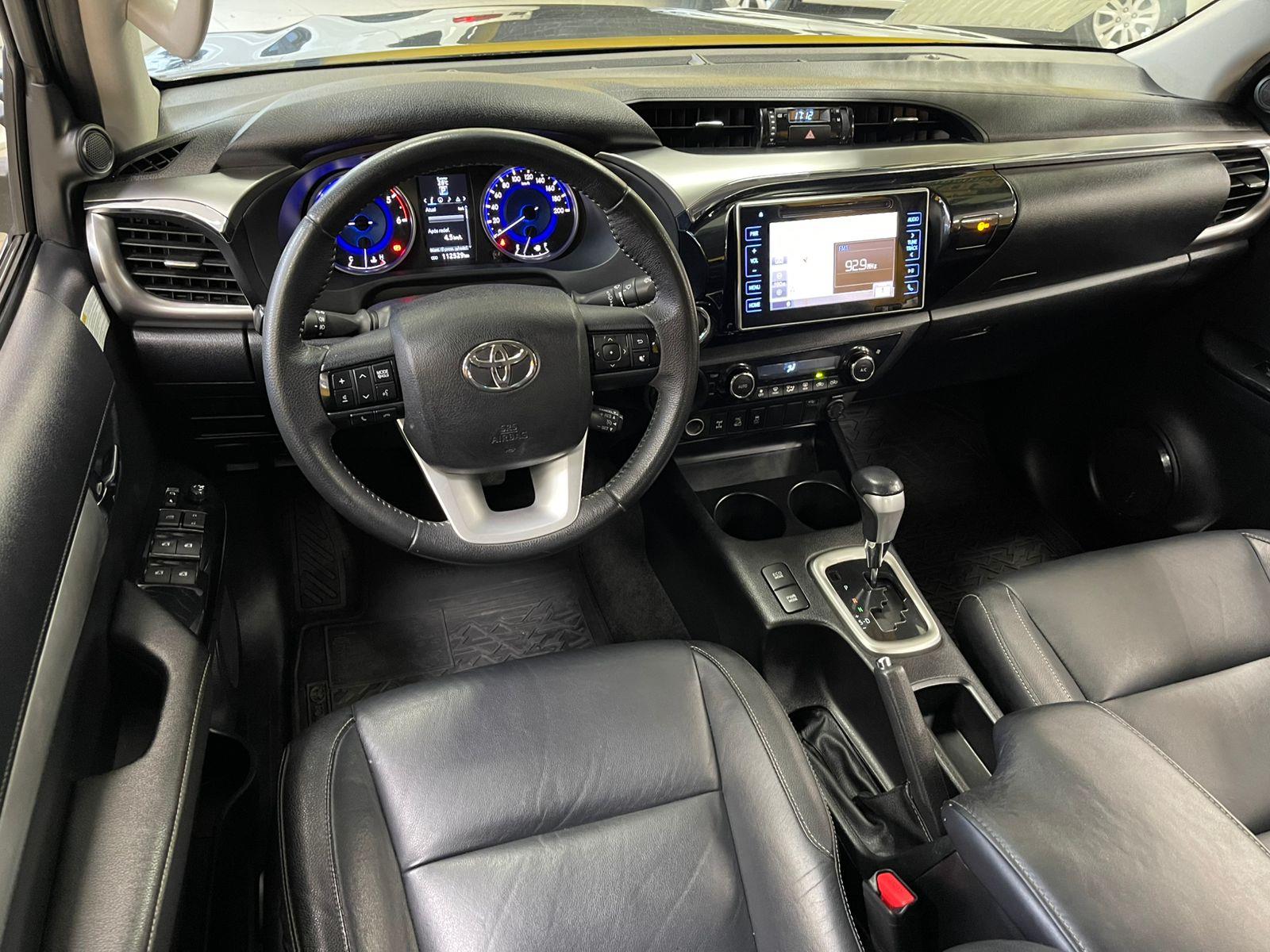 HILUX