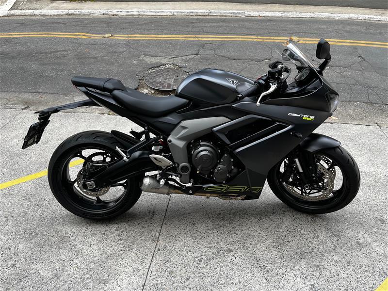 DAYTONA 660