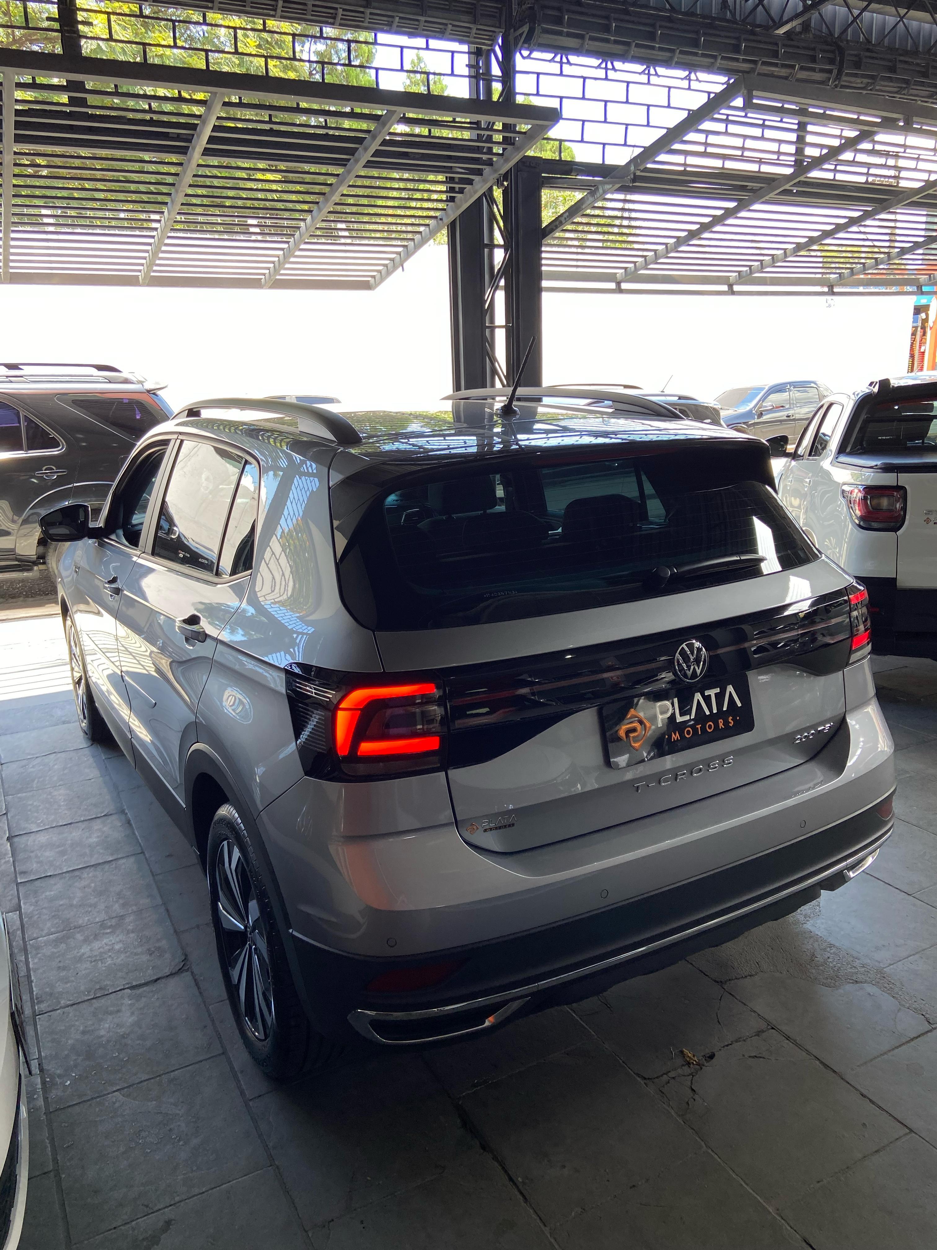 T-CROSS