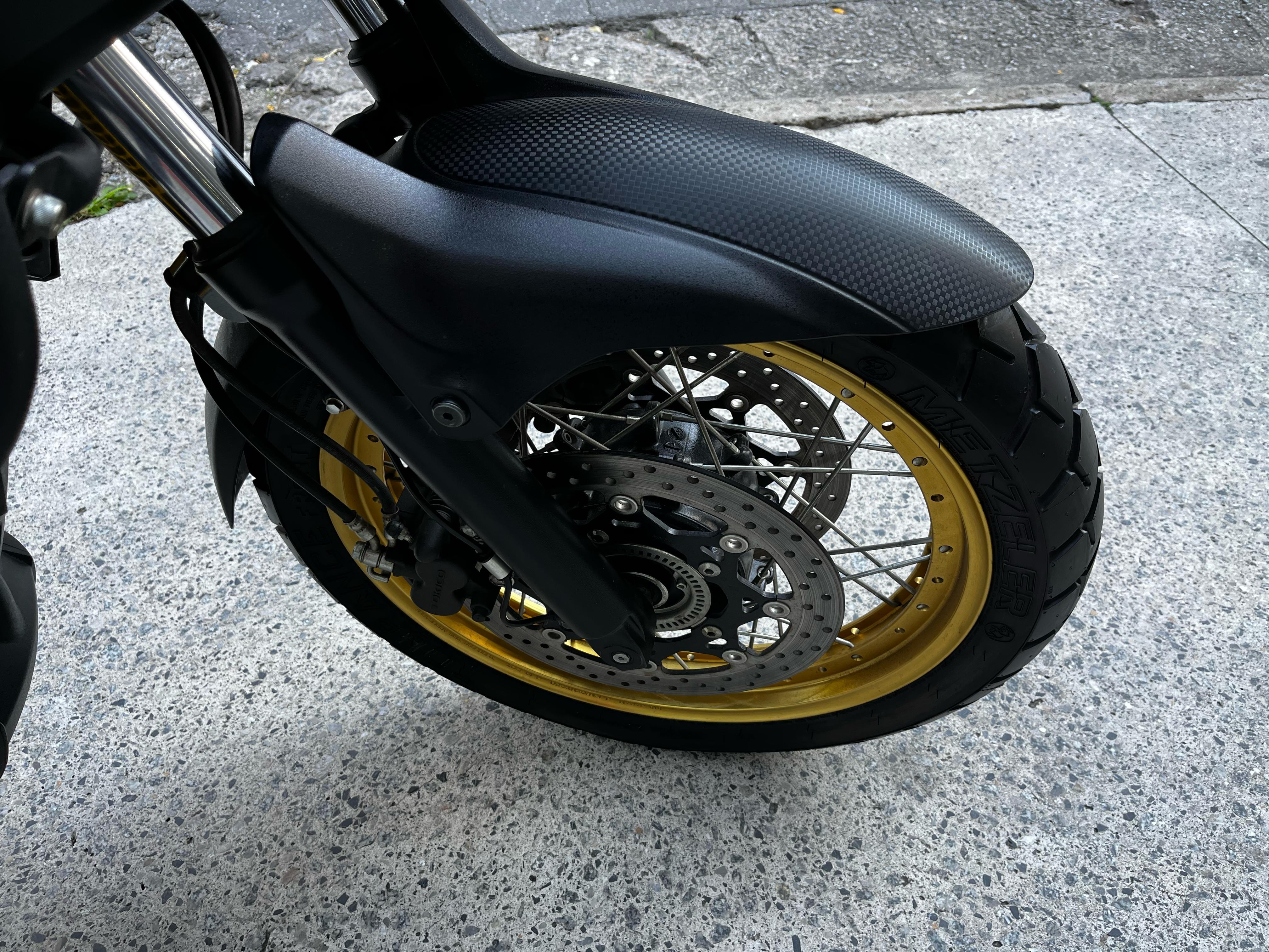 V-STROM 650 ADVENTURE