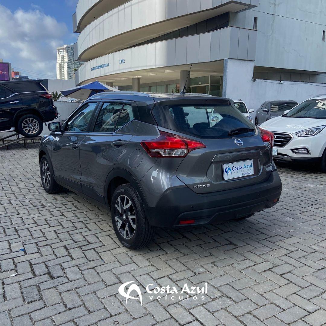 NISSAN KICKS