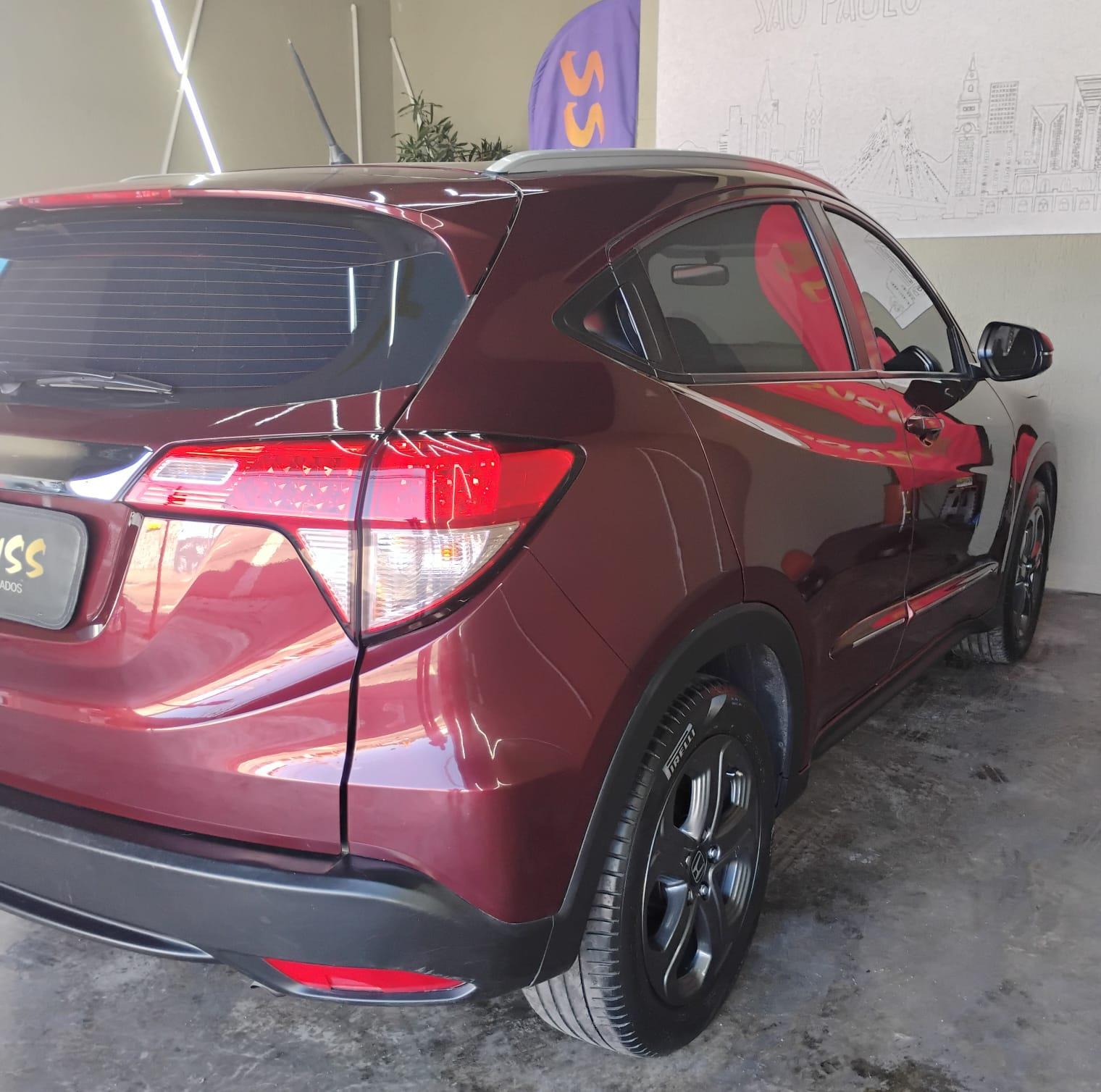 HR-V