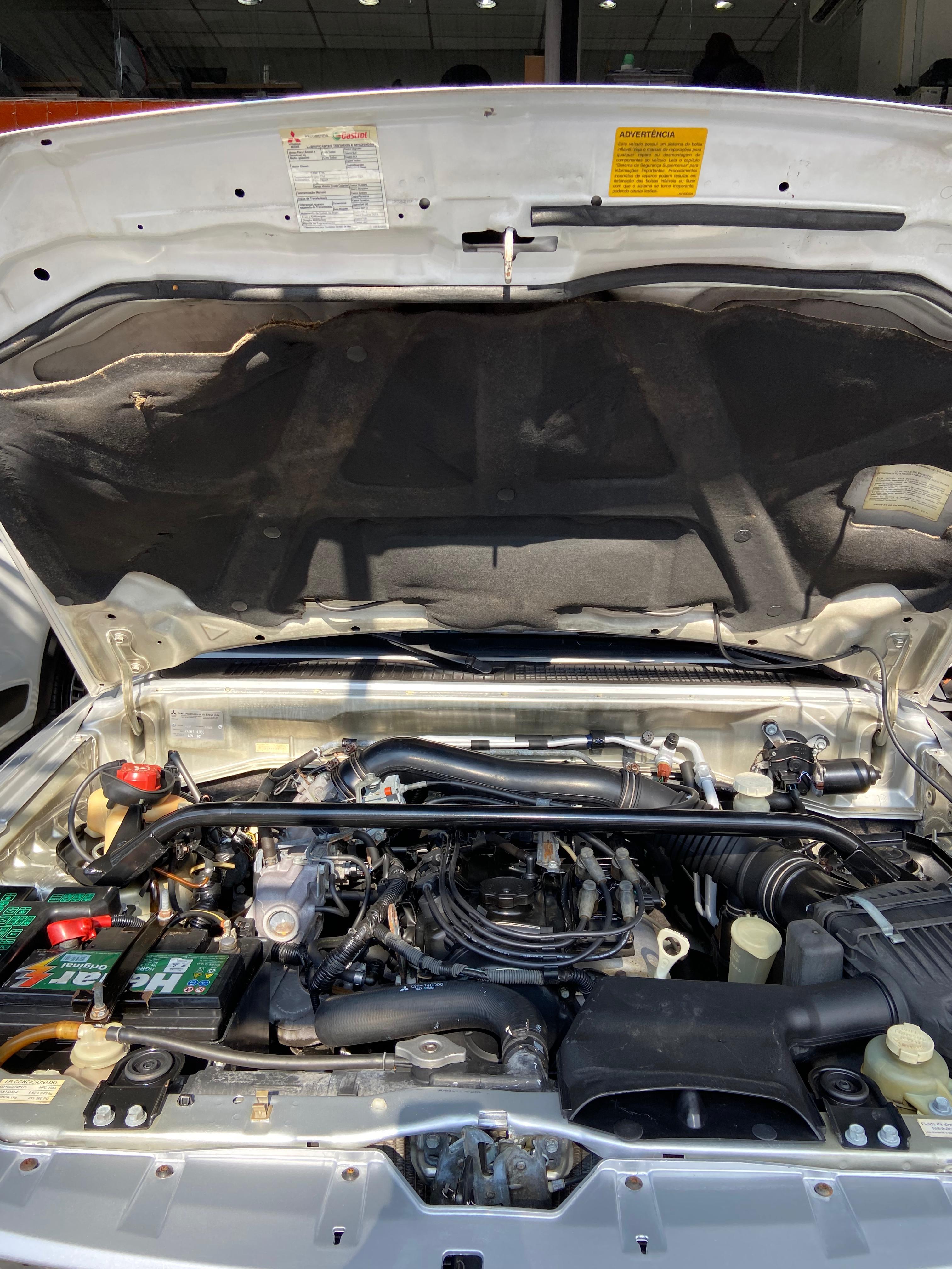 PAJERO TR4