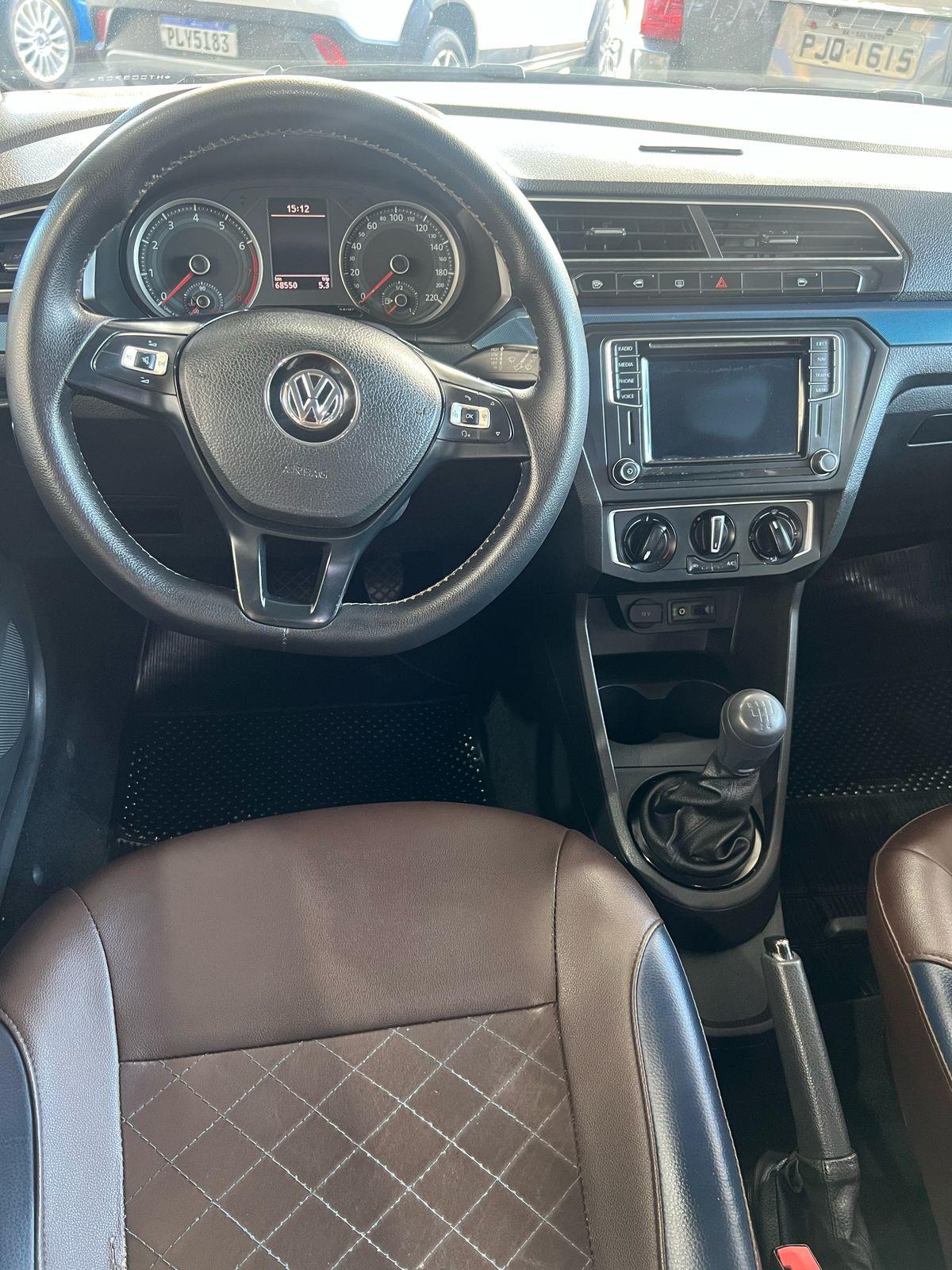 VOLKSWAGEN GOL