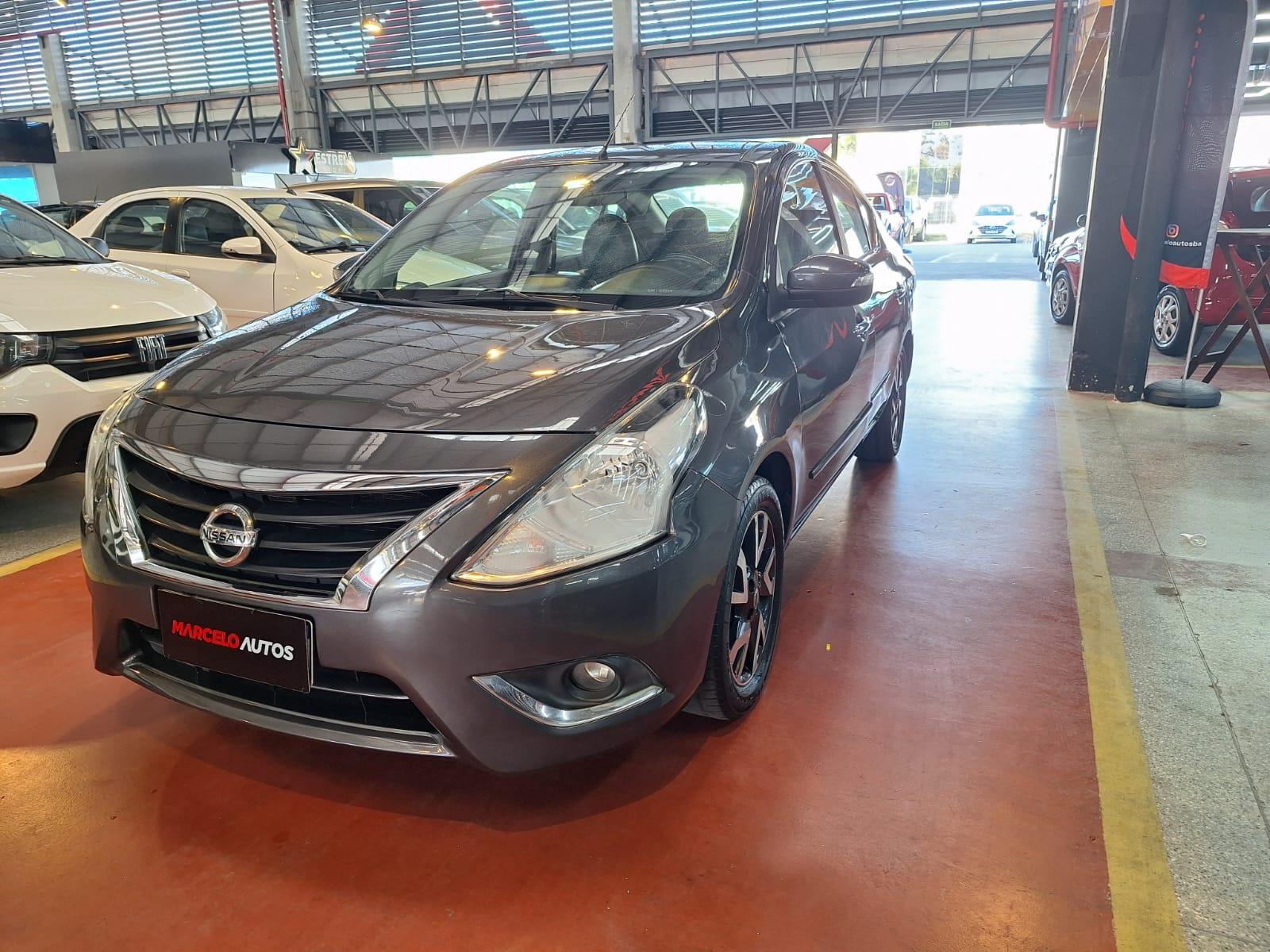 NISSAN VERSA