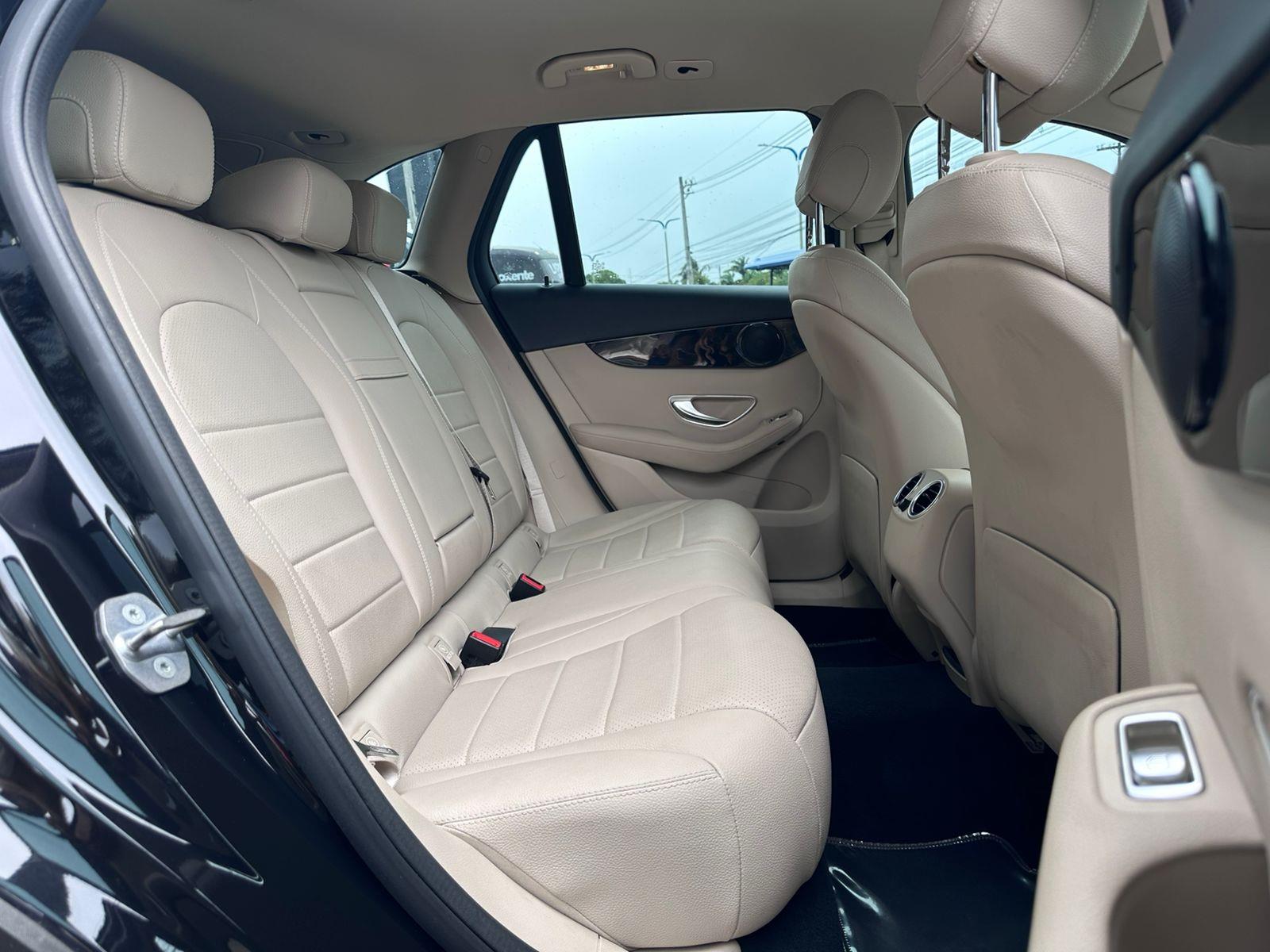 MERCEDES-BENZ GLC 250