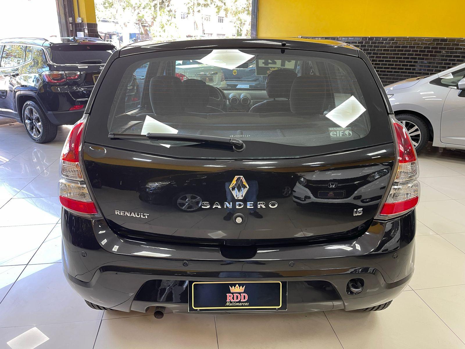 SANDERO