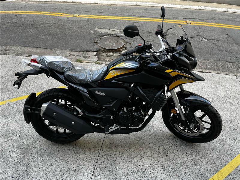 XY 200 GY STORM EFI