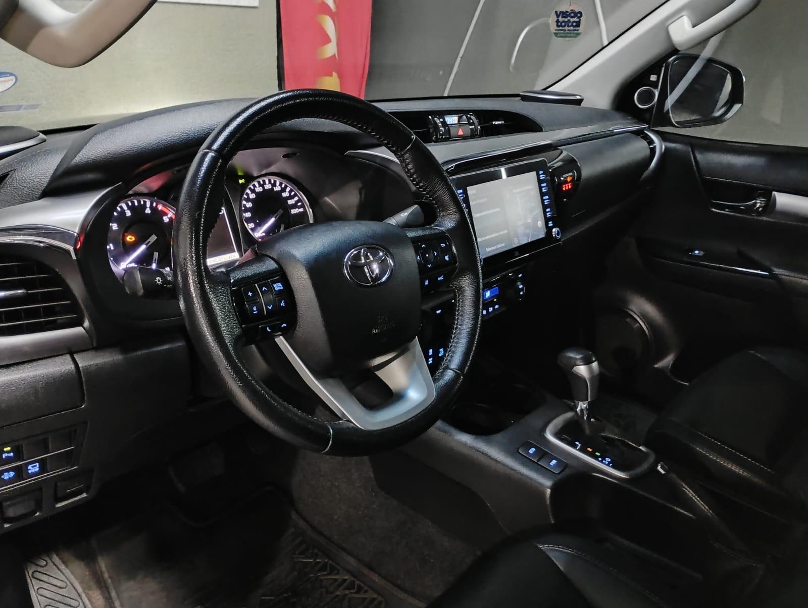HILUX