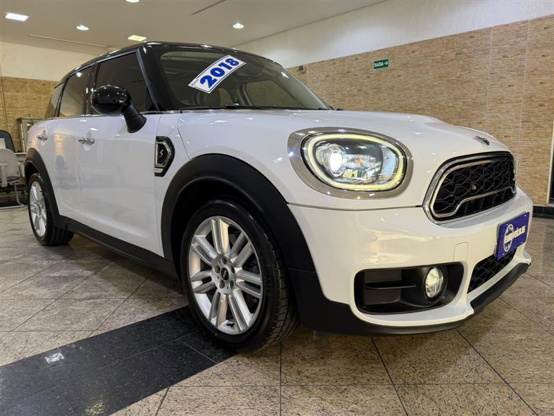 COUNTRYMAN